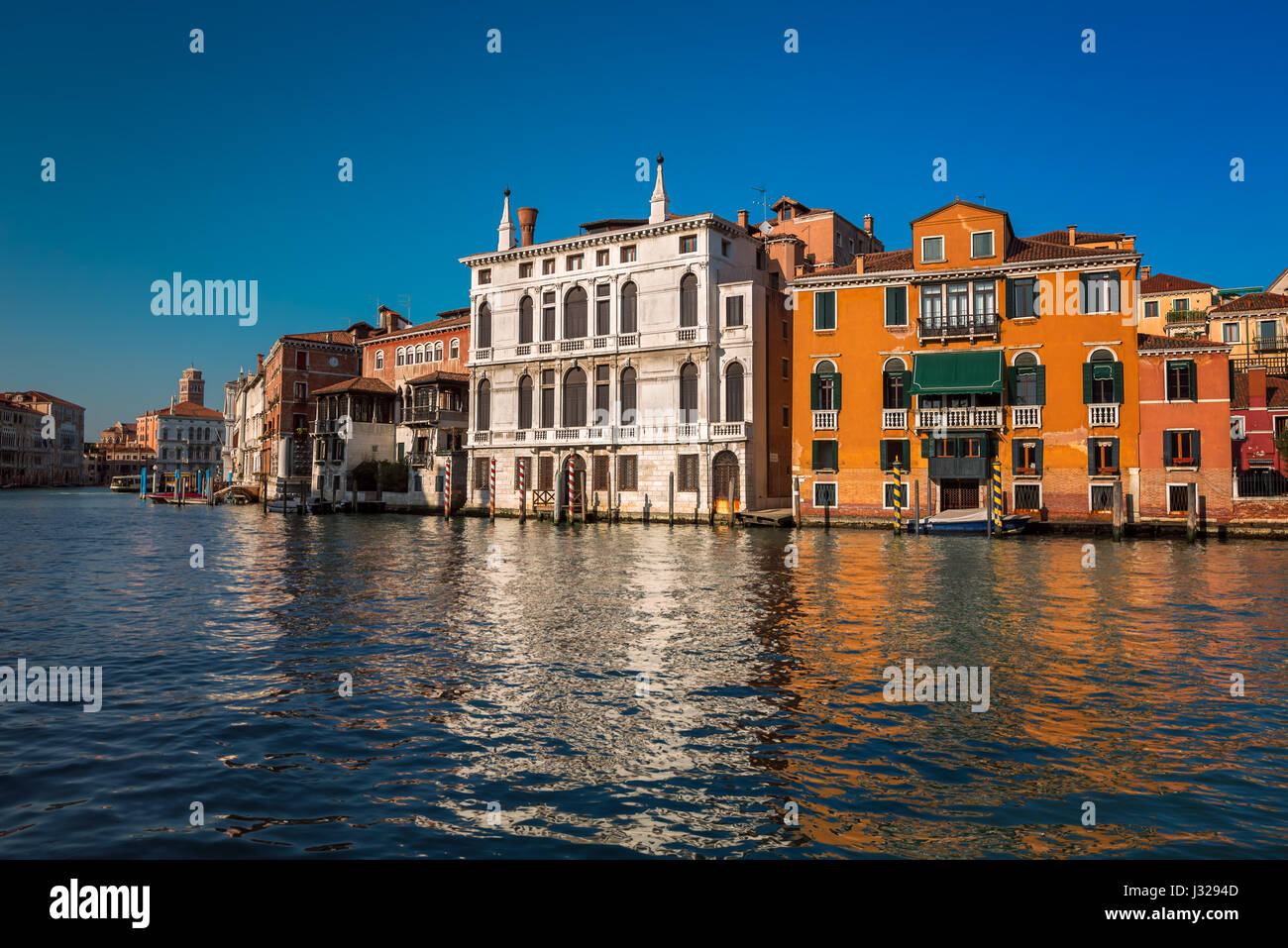 Grand Canal et Palazzo Giustinian Lolin à Venise, Italie Banque D'Images
