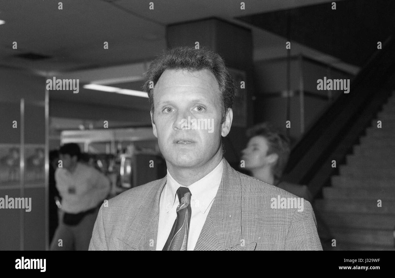 Mike Watson, membre du parti travailliste du Parlement pour Glasgow Central, assiste à la conférence du parti à Brighton, Angleterre le 1 octobre 1991. Banque D'Images