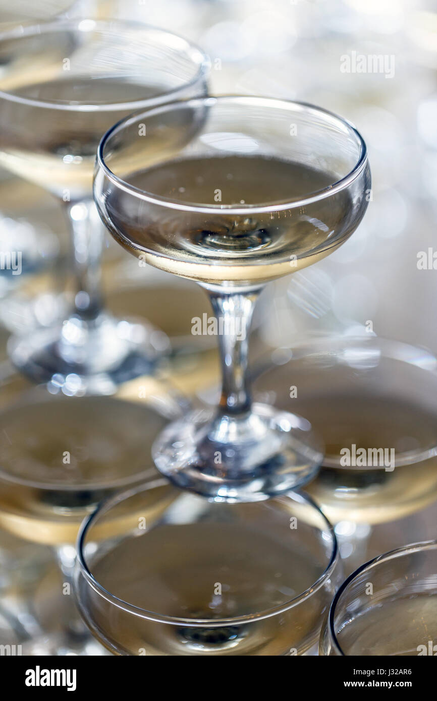 Pyramide de champagne sur l'événement, une fête ou un banquet. Banque D'Images