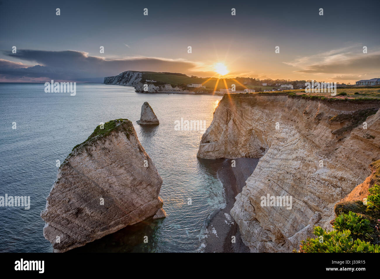 Freshwater Bay, île de Wight, Angleterre au coucher du soleil Banque D'Images