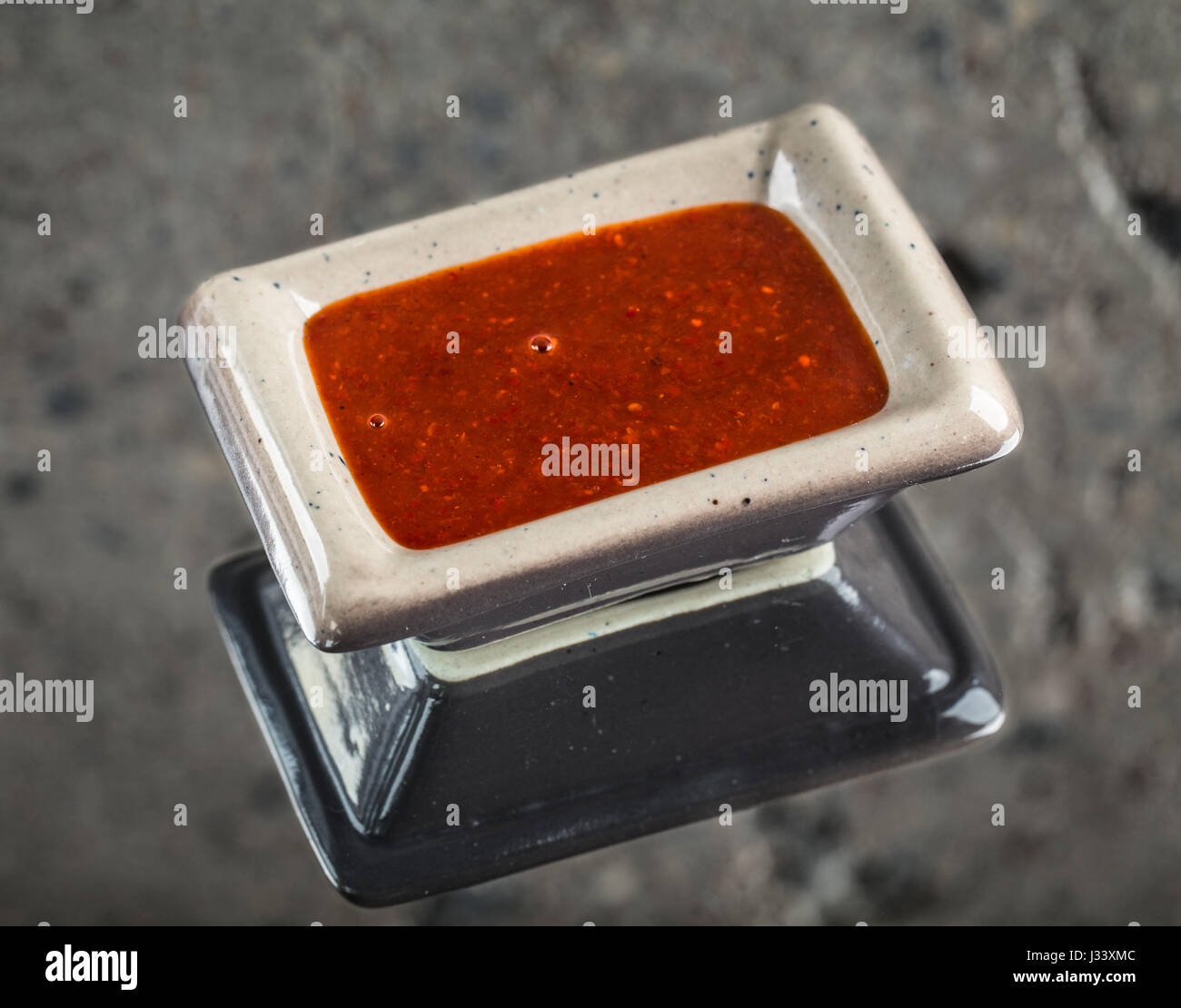 Dans un bol de sauce Kimchi Banque D'Images