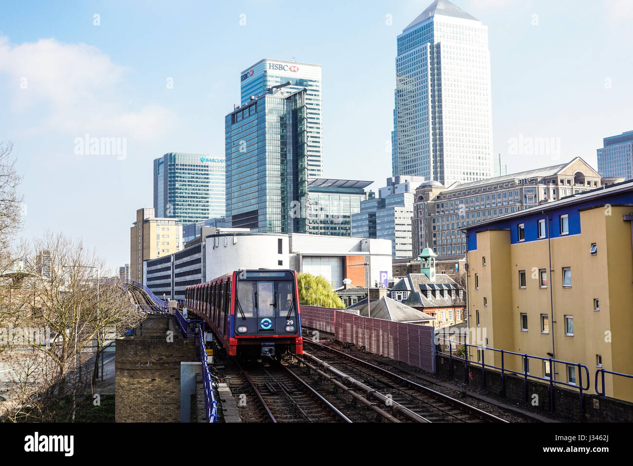 Canary Wharf, London - 24 Mars : bâtiments, y compris la Banque HSBC siège le 24 mars 2017. La région de Canary Wharf est le principal quartier financier de Londres Banque D'Images