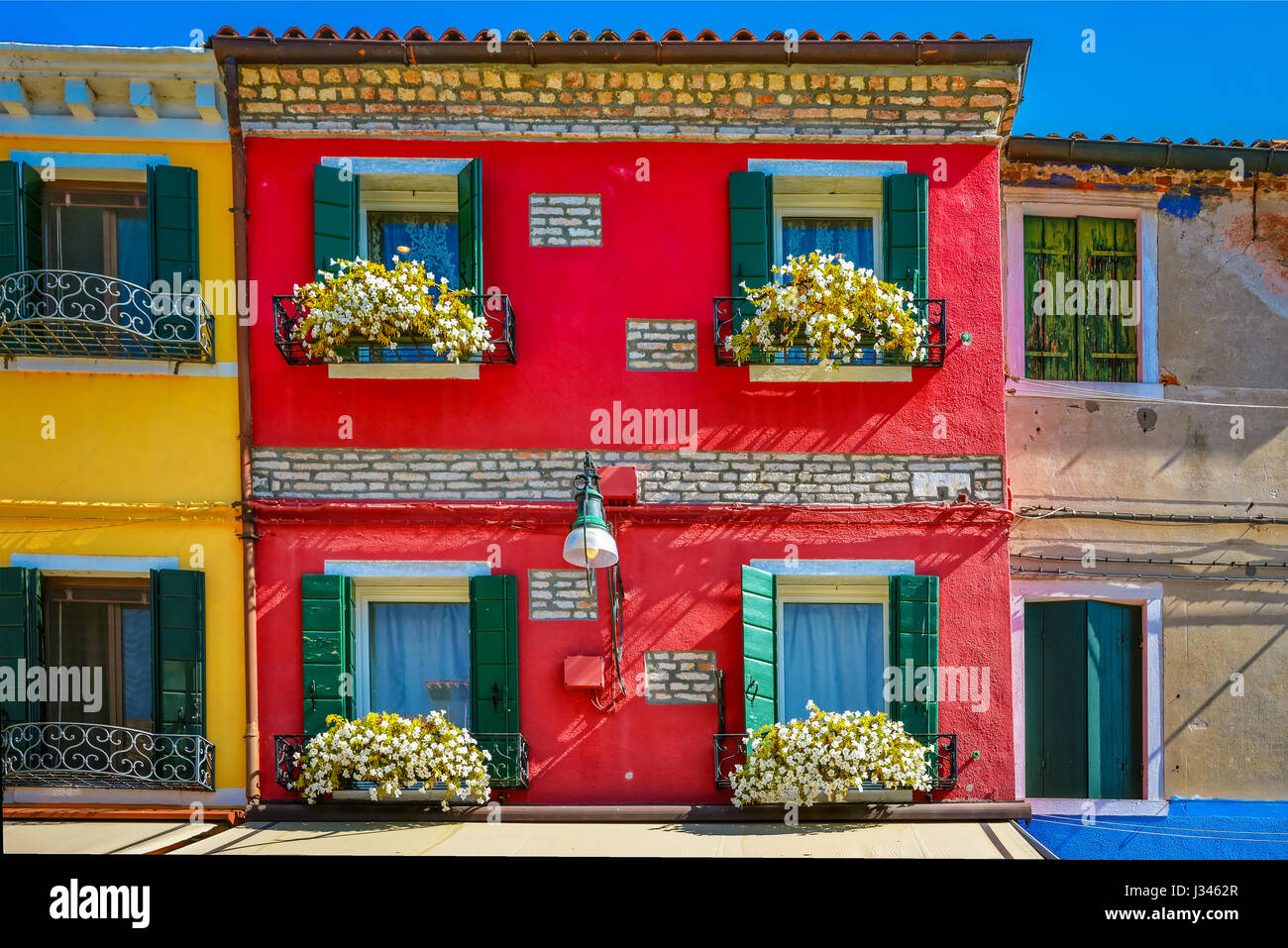 Maison Rouge en Italie Banque D'Images
