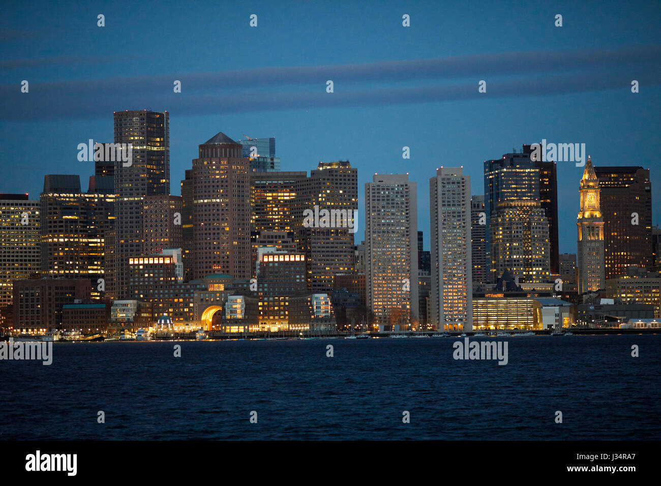 L'horizon de l'autre côté de la baie de la capitale du Massachusetts Boston, United States, USA, Banque D'Images