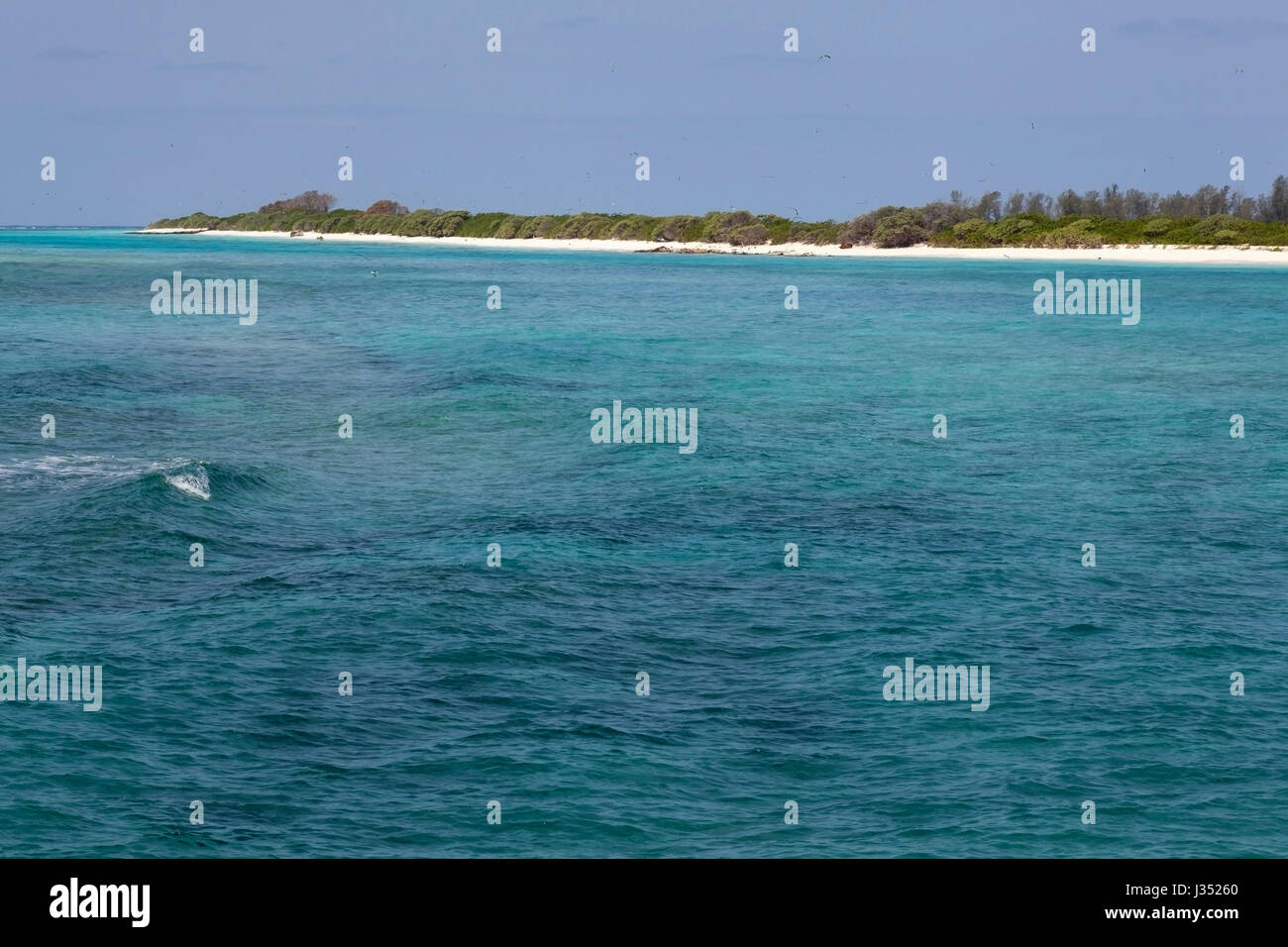 L'atoll de Midway Island et le lagon à Papahanaumokuakea Marine National Monument Banque D'Images
