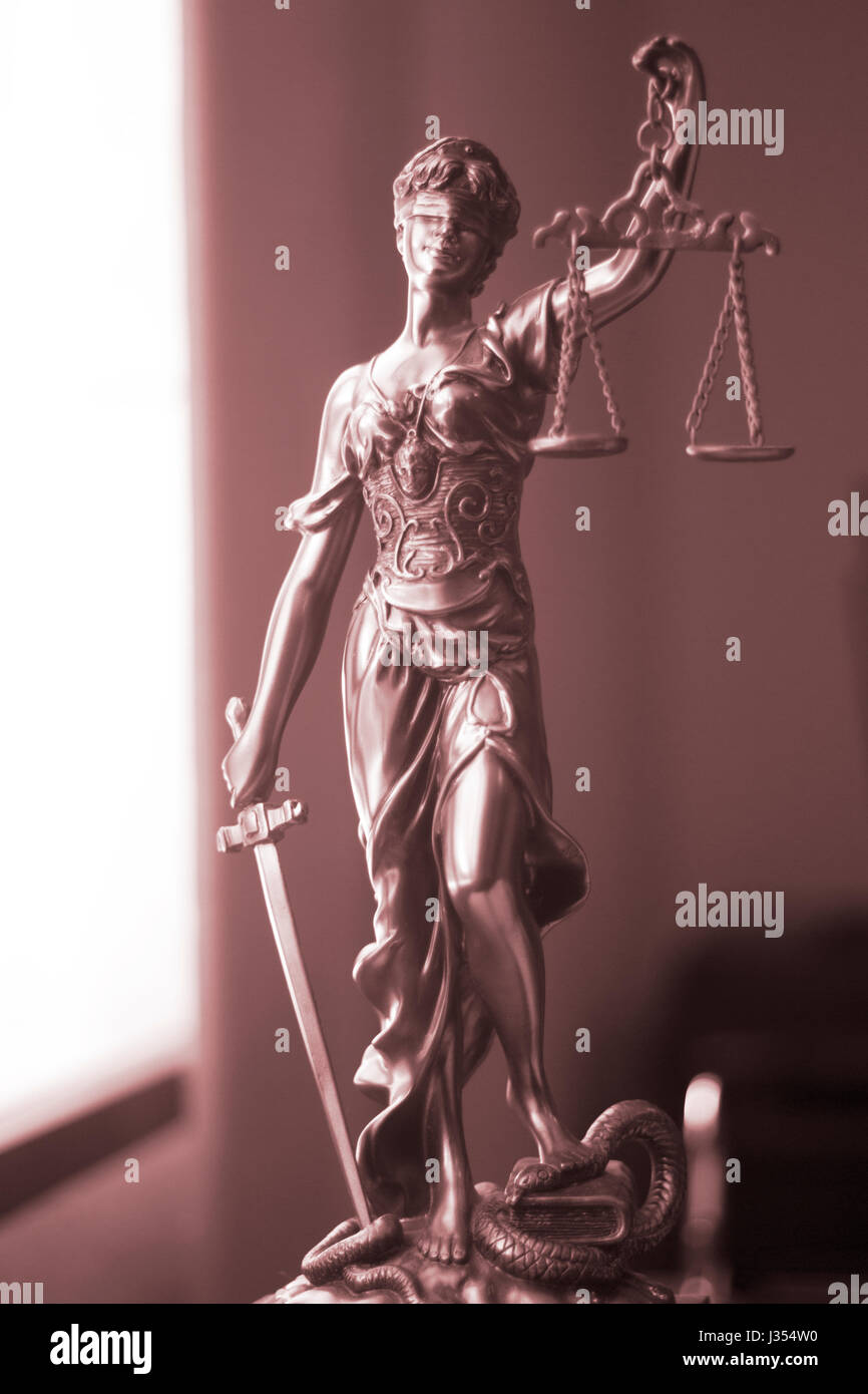 Law Offices d'avocats statue juridique aveugle grecque déesse Thémis statuette en métal couleur