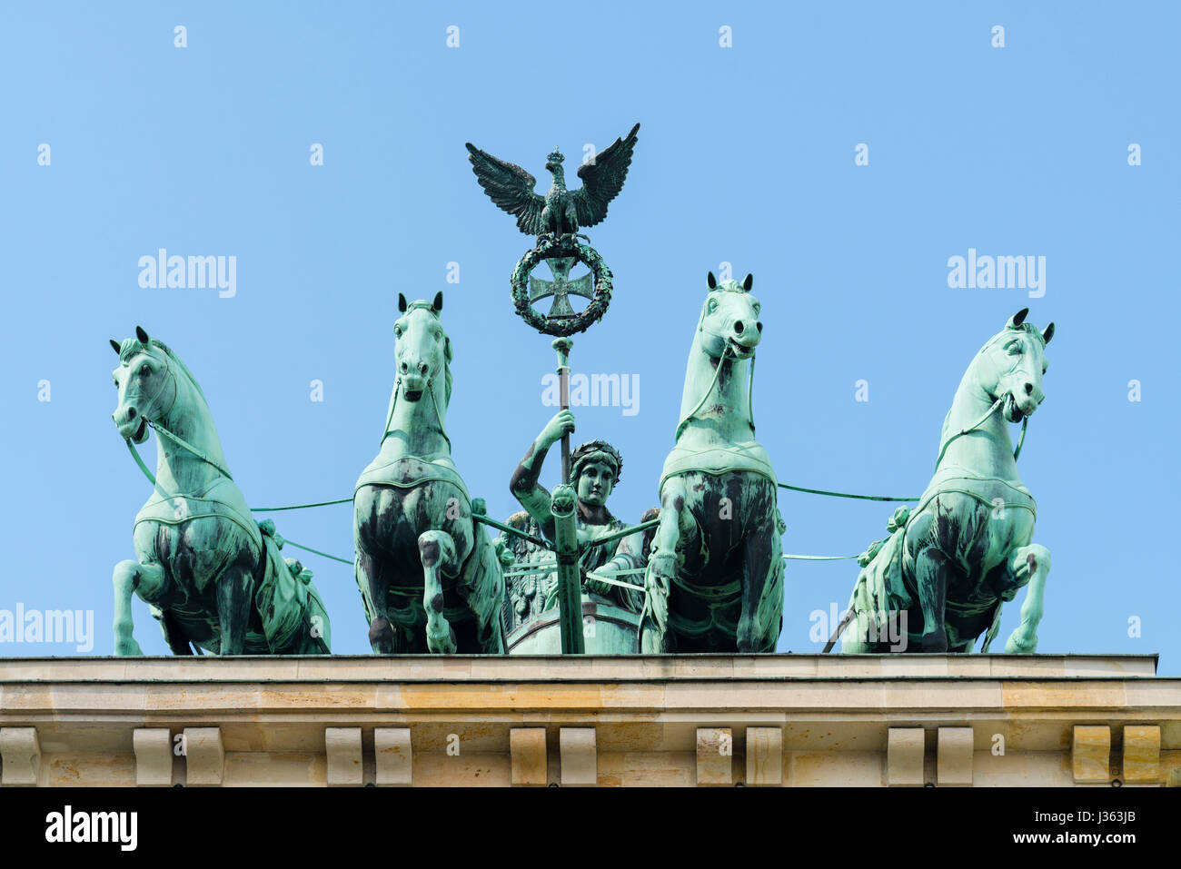 Détail de Quadriga statue sur le dessus de la porte de Brandebourg à Berlin, Allemagne Banque D'Images