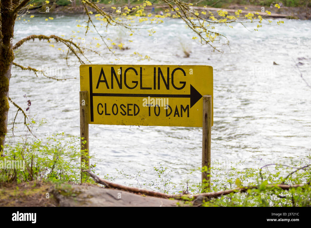 Fermé la pêche au barrage Sign Banque D'Images