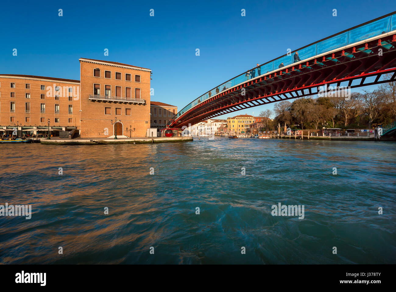 Constitution et pont gare ferrovia à Venise, Italie Banque D'Images