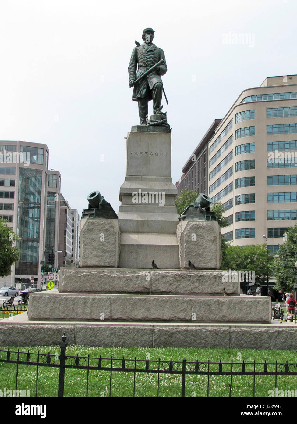 Le David G. Farragut Memorial rend hommage à l'amiral David Farragut, une figure éminente de la marine américaine pendant la guerre de Sécession. Le mémorial commémore son leadership et sa contribution à l'histoire navale, en particulier sa victoire à la bataille de Mobile Bay. Banque D'Images