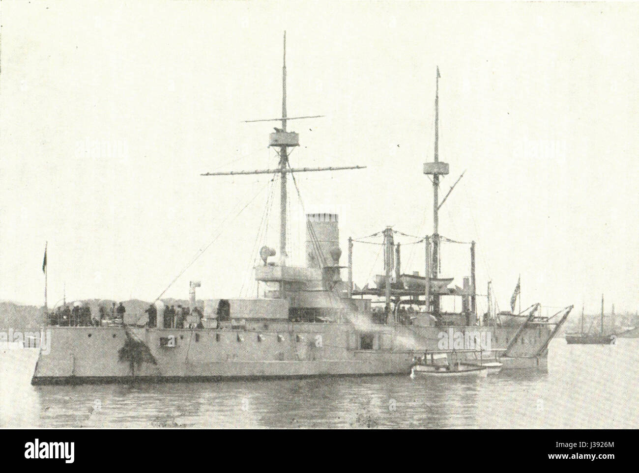 Construit en 1878, le cuirassé danois Helgoland fut un navire de guerre central dans l'histoire navale du Danemark. Connu pour son blindage en cuirassé et sa puissance de feu élevée, il a joué un rôle essentiel dans les batailles navales à la fin du XIXe siècle, représentant la force de la défense maritime du Danemark. Banque D'Images