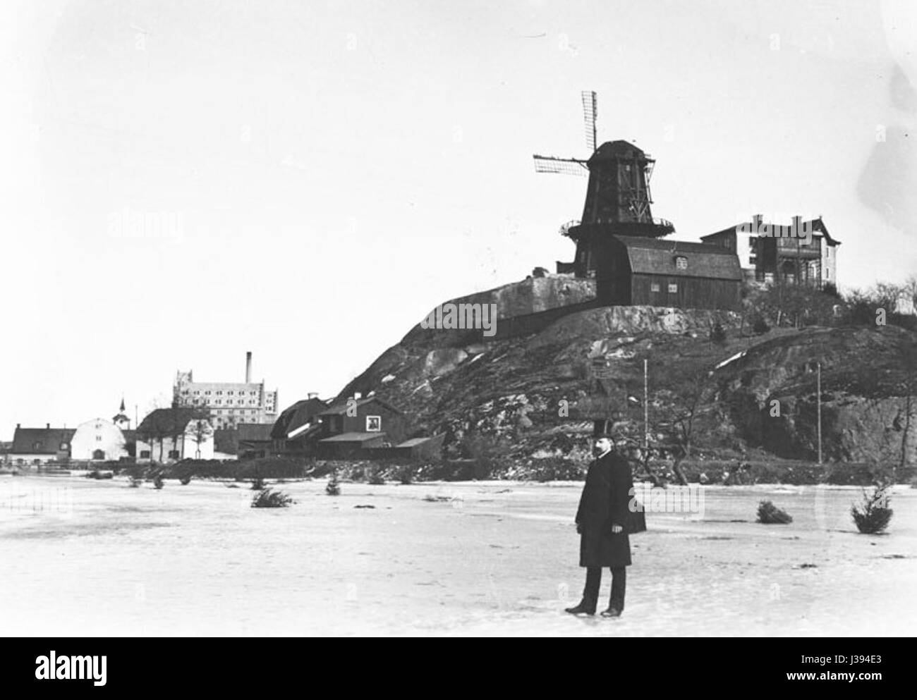 Danviksklippan, représenté dans une image de 1891, est un point de repère important situé près de Stockholm, en Suède. Le site a une signification historique pour ses vues panoramiques et son importance locale. Banque D'Images Danviksklippan, représenté dans une image de 1891, est un point de repère important situé près de Stockholm, en Suède. Le site a une signification historique pour ses vues panoramiques et son importance locale. Banque D'Images