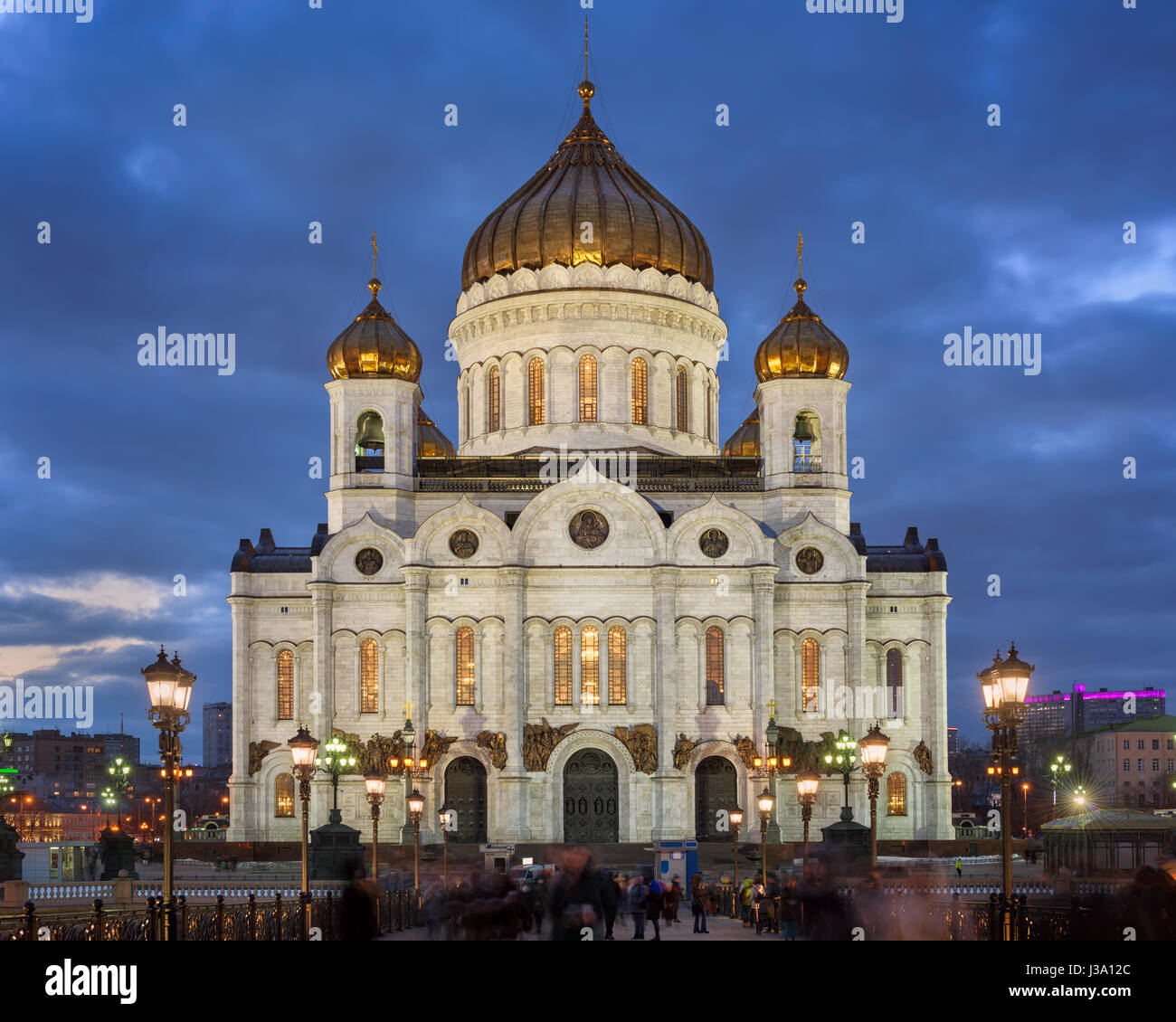 Cathédrale de Christ le Sauveur dans la soirée, Moscou, Russie Banque D'Images