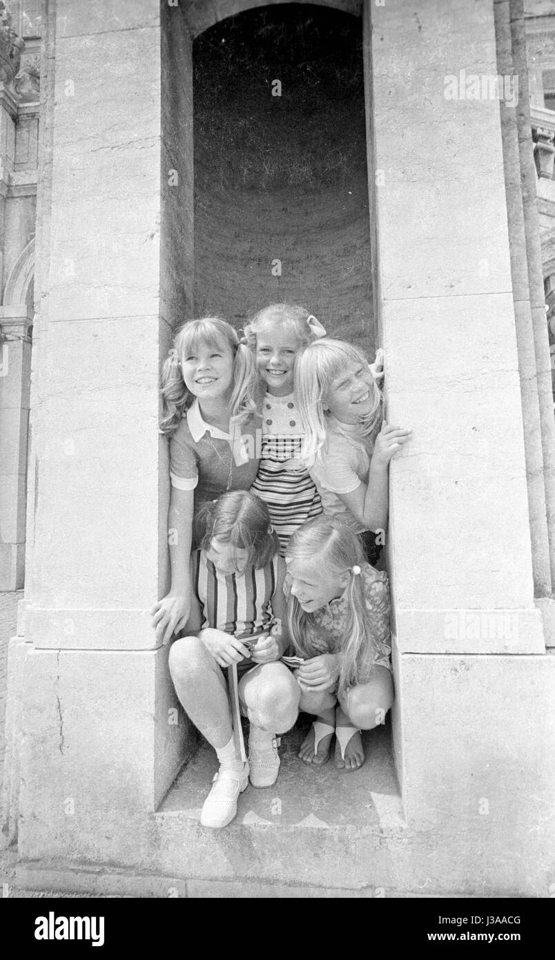 « Participants de la ''Fifi Brindacier'' la concurrence d'une visite guidée de Munich, 1970' Banque D'Images