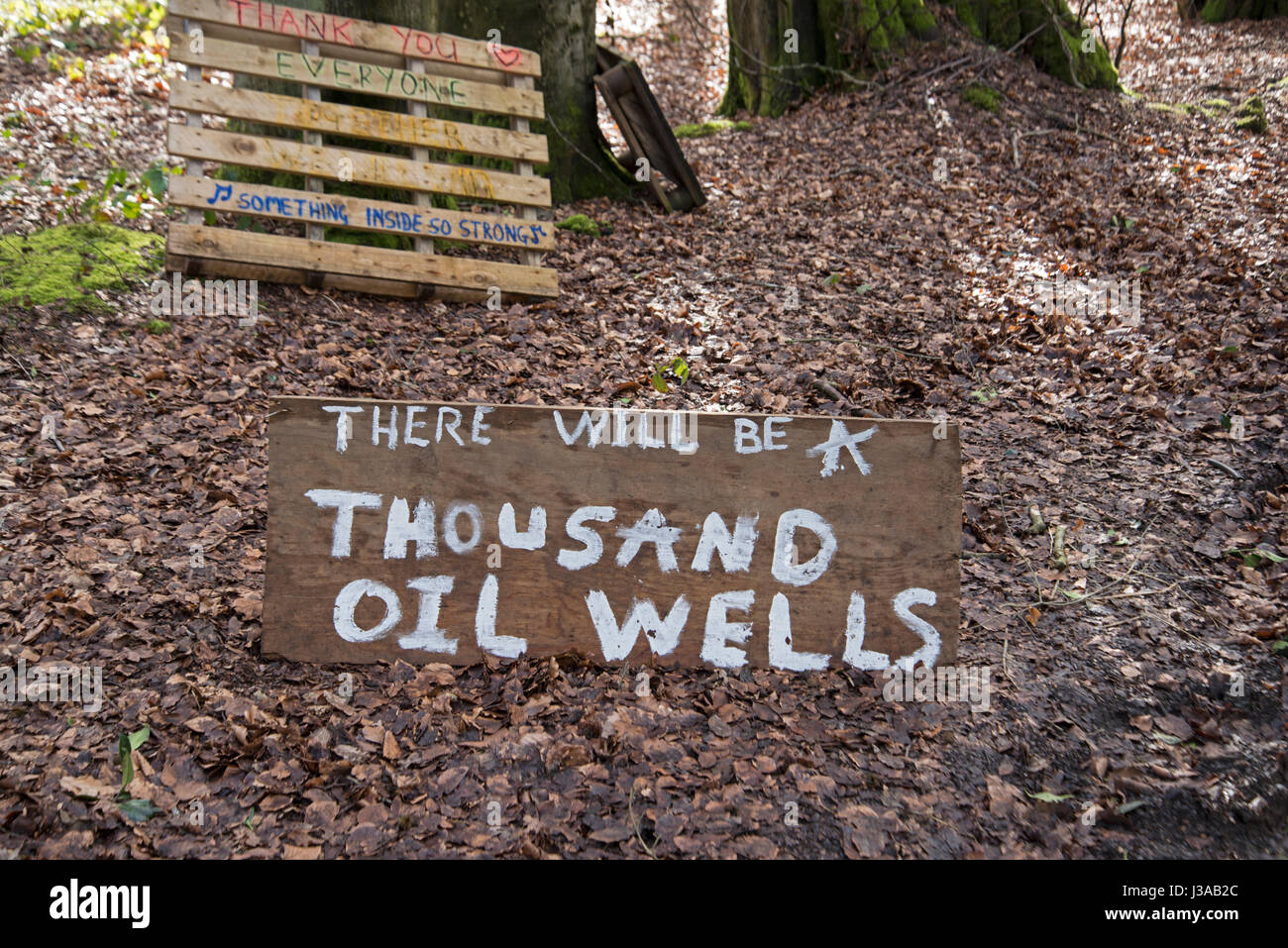 L'extraction du pétrole et Camp de protestation de fracturation, Leith Hill, Surrey, UK. Mars, 2017 Banque D'Images