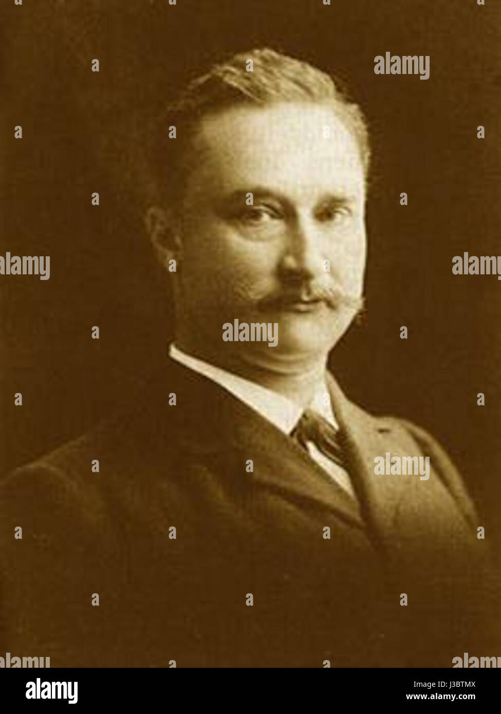 Eugene Dubois était un paléoanthropologue néerlandais connu pour avoir découvert les premiers fossiles d'Homo erectus à Java, en Indonésie, fournissant des preuves clés dans l'étude de l'évolution humaine. Banque D'Images