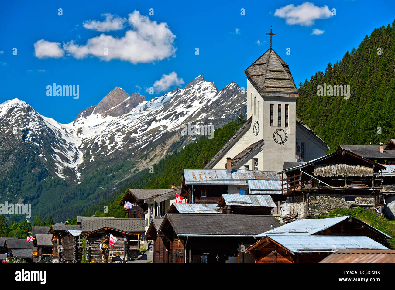 Patrimoine suisse Blatten Lötschental, village de montagne, Alpes Pennines, Valais, Suisse Banque D'Images