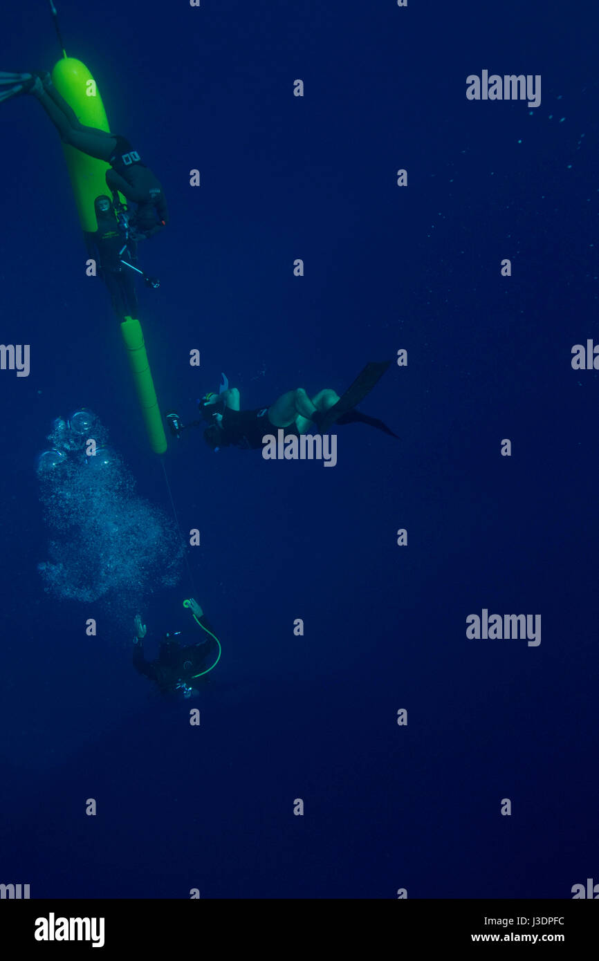 Détenteur du record du monde d'apnée à Herbert Nitsch le camp de formation à Santorin, Grèce Banque D'Images