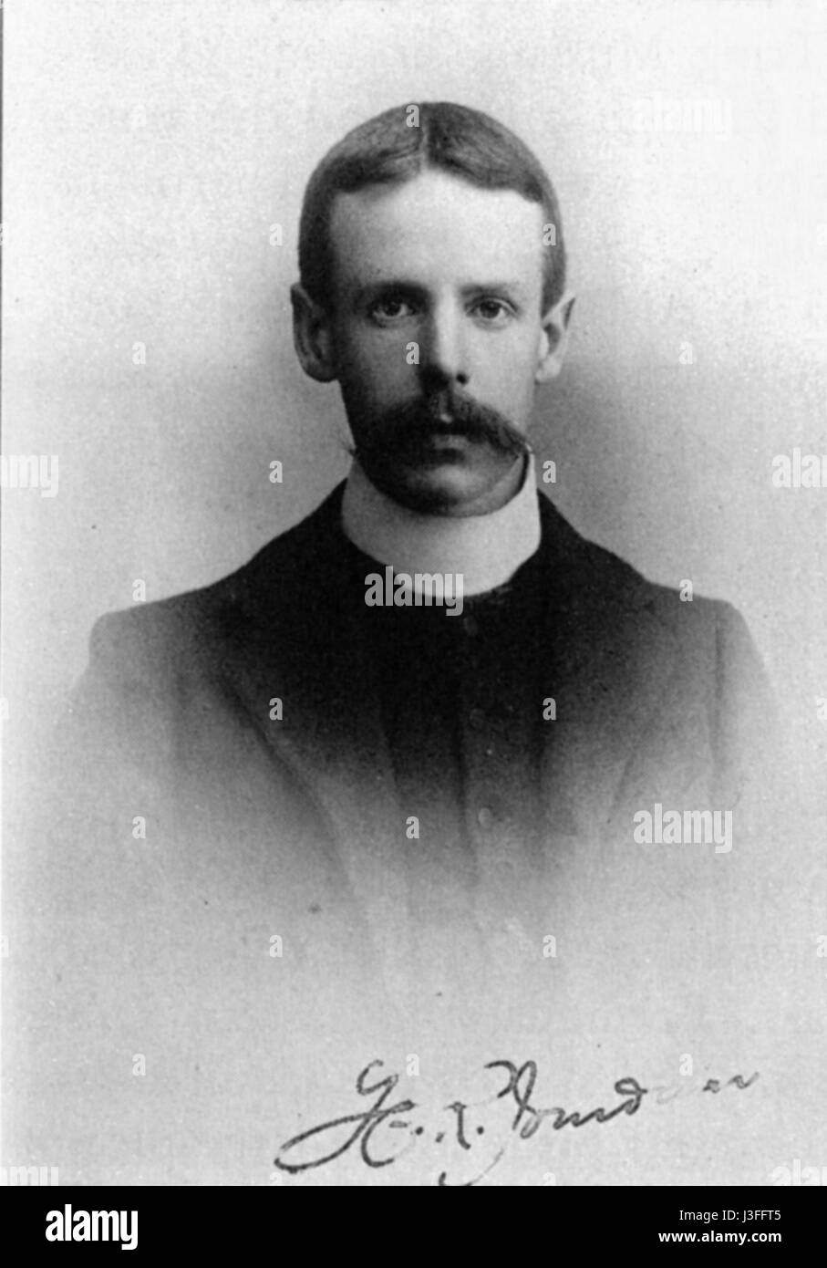 Francis Jourdain (1865-1940) est un peintre et décorateur français connu pour son rôle dans le mouvement Art déco. Ses œuvres comprennent des pièces décoratives, des peintures murales et des décorations d'intérieur, contribuant de manière significative aux arts décoratifs français du début du XXe siècle Banque D'Images