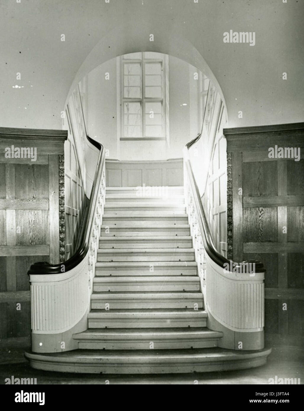 Gentofte Politi fait référence aux forces de police de Gentofte, au Danemark. Cette image de 1949 offre une vue historique de la police à cette époque, offrant un aperçu de l'histoire de l'application de la loi au milieu du XXe siècle. Banque D'Images