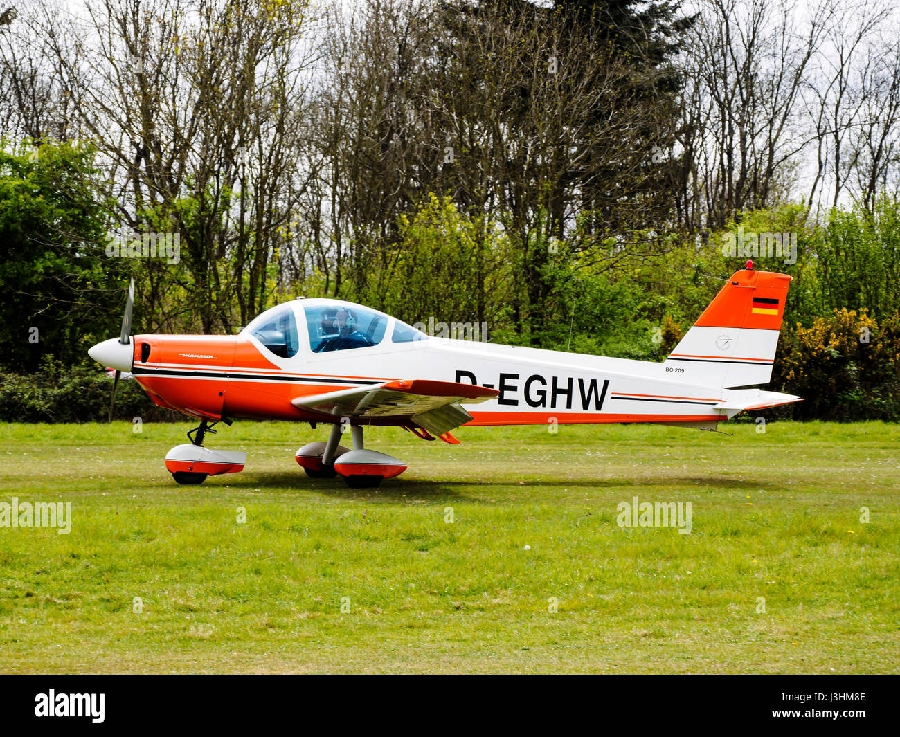 D-EGHW est une salle de Bolkow BO.209 150FV Mousson avion léger vu ici après l'atterrissage à l'Aérodrome de Popham dans le Hampshire en mai 2017. Banque D'Images