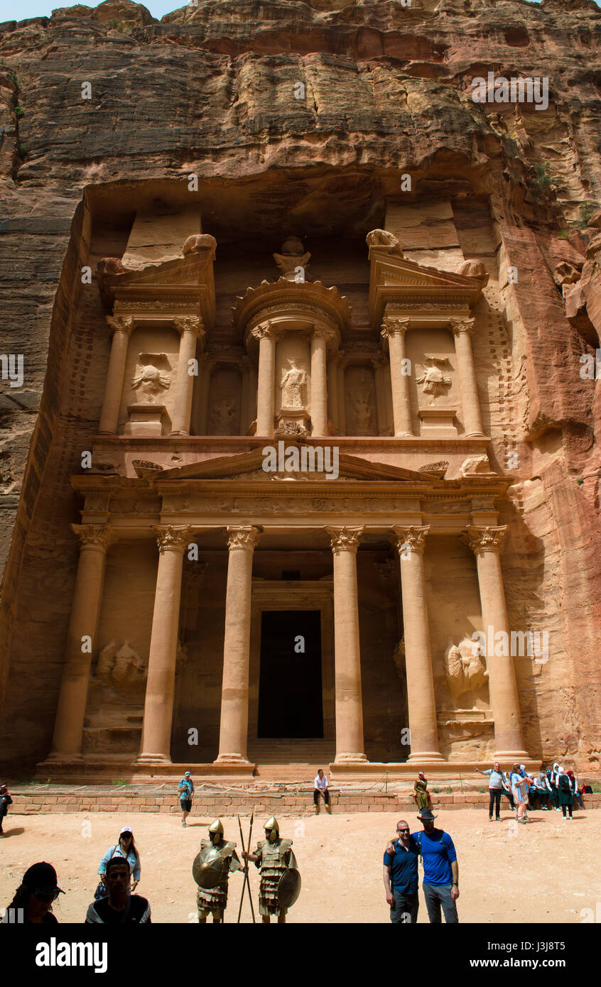 Cite petra clearance