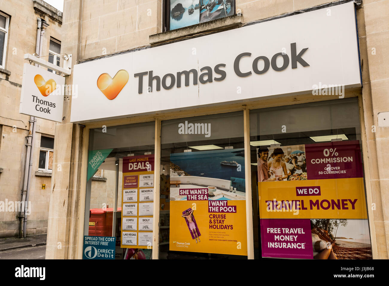 Thomas Cook, un magasin local france high street. agence de voyage Thomas Cook Group plc est une société de voyage mondial britannique cotée à la bourse de Londres. Banque D'Images