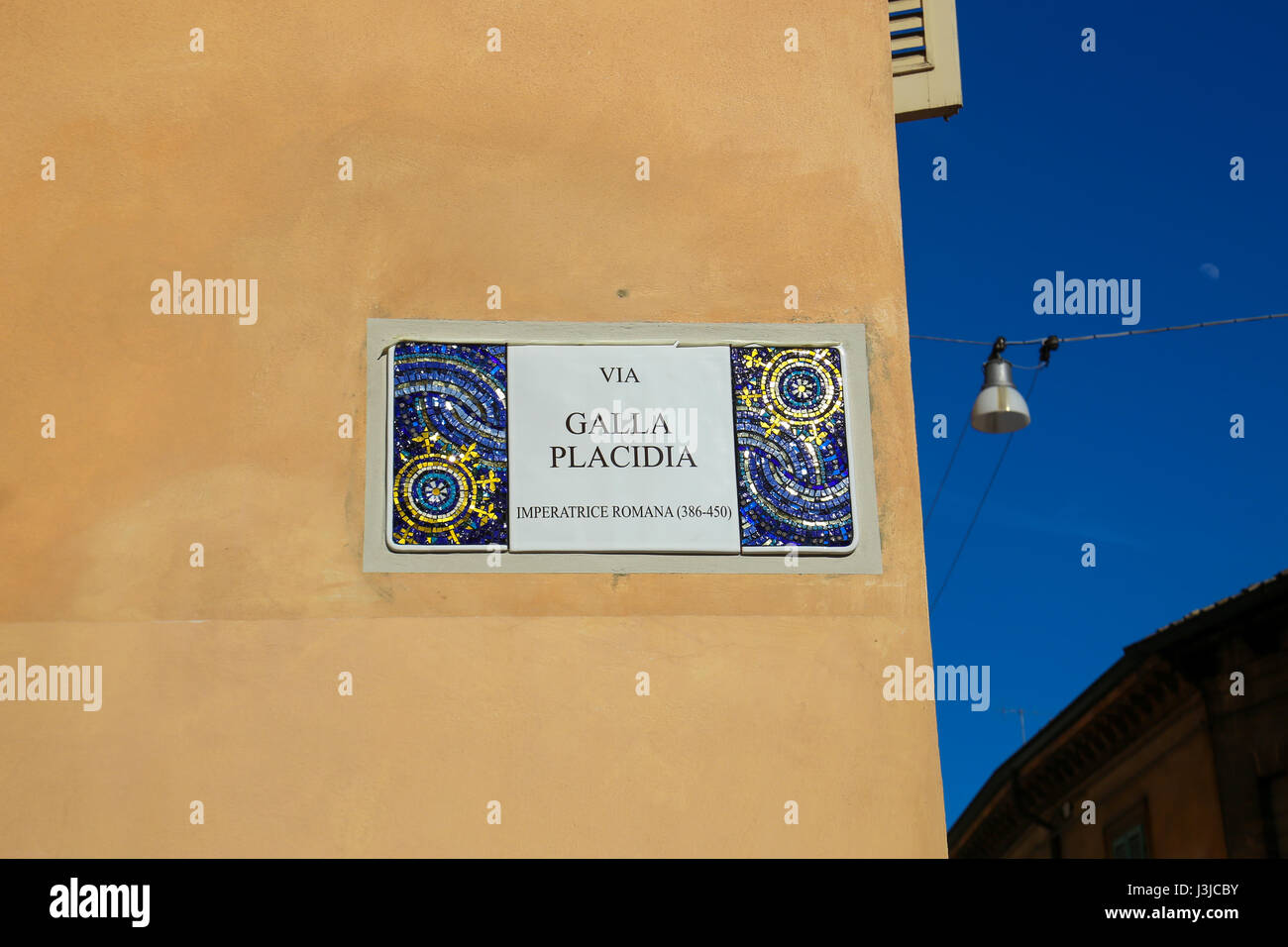 Une belle plaque d'adresse à Ravenne, Italie Banque D'Images