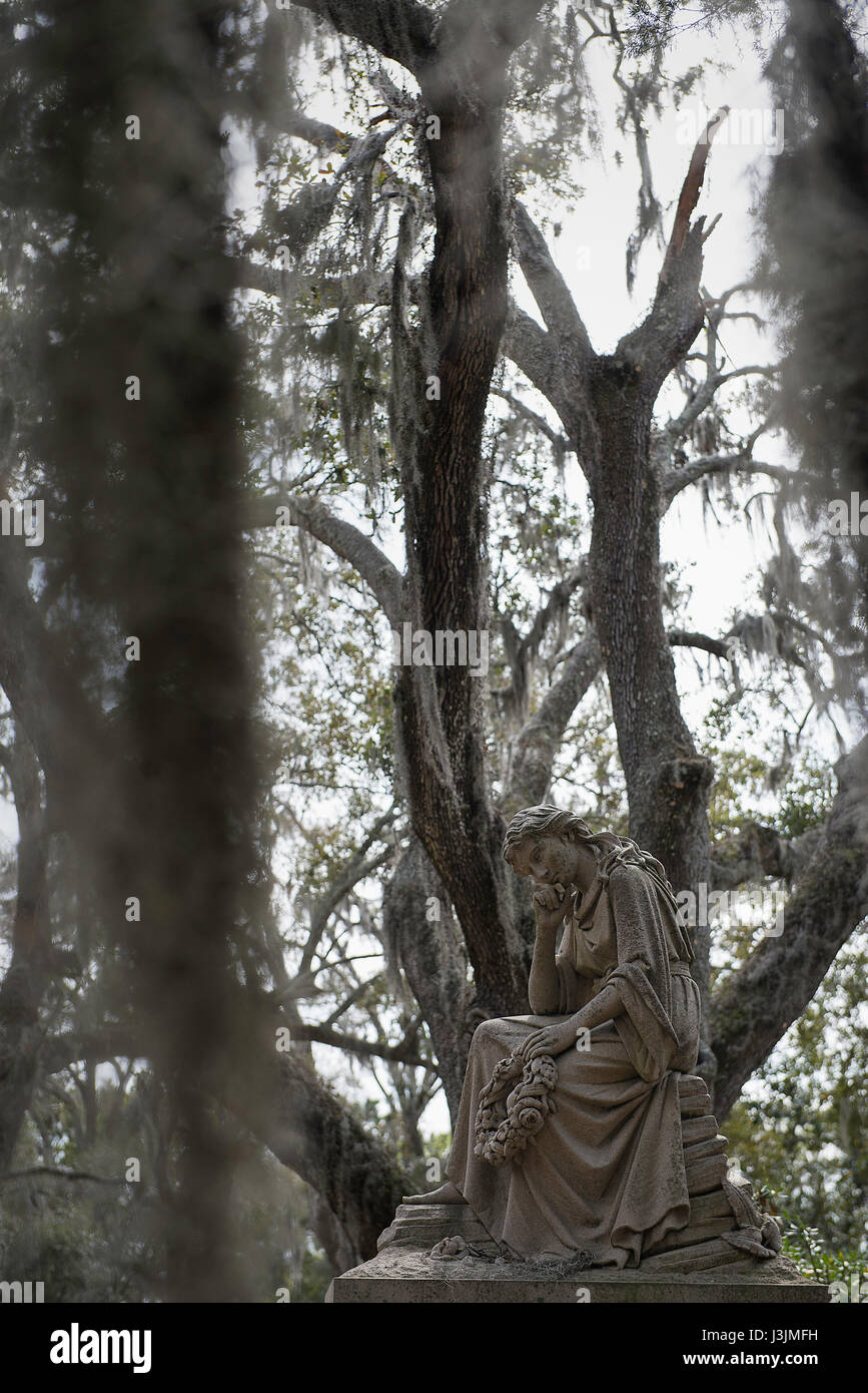 Au cimetière Bonaventure statuaire à Savannah, Géorgie. Banque D'Images