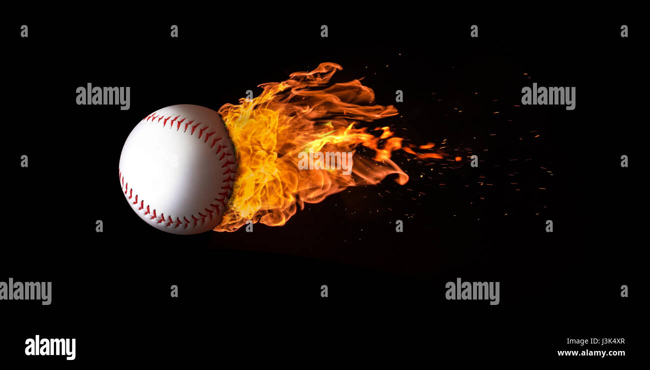 Baseball vol englouti dans les flammes à l'étincelle, sur un fond noir. Concept d'un concours ou fiery fast moving ball. Banque D'Images