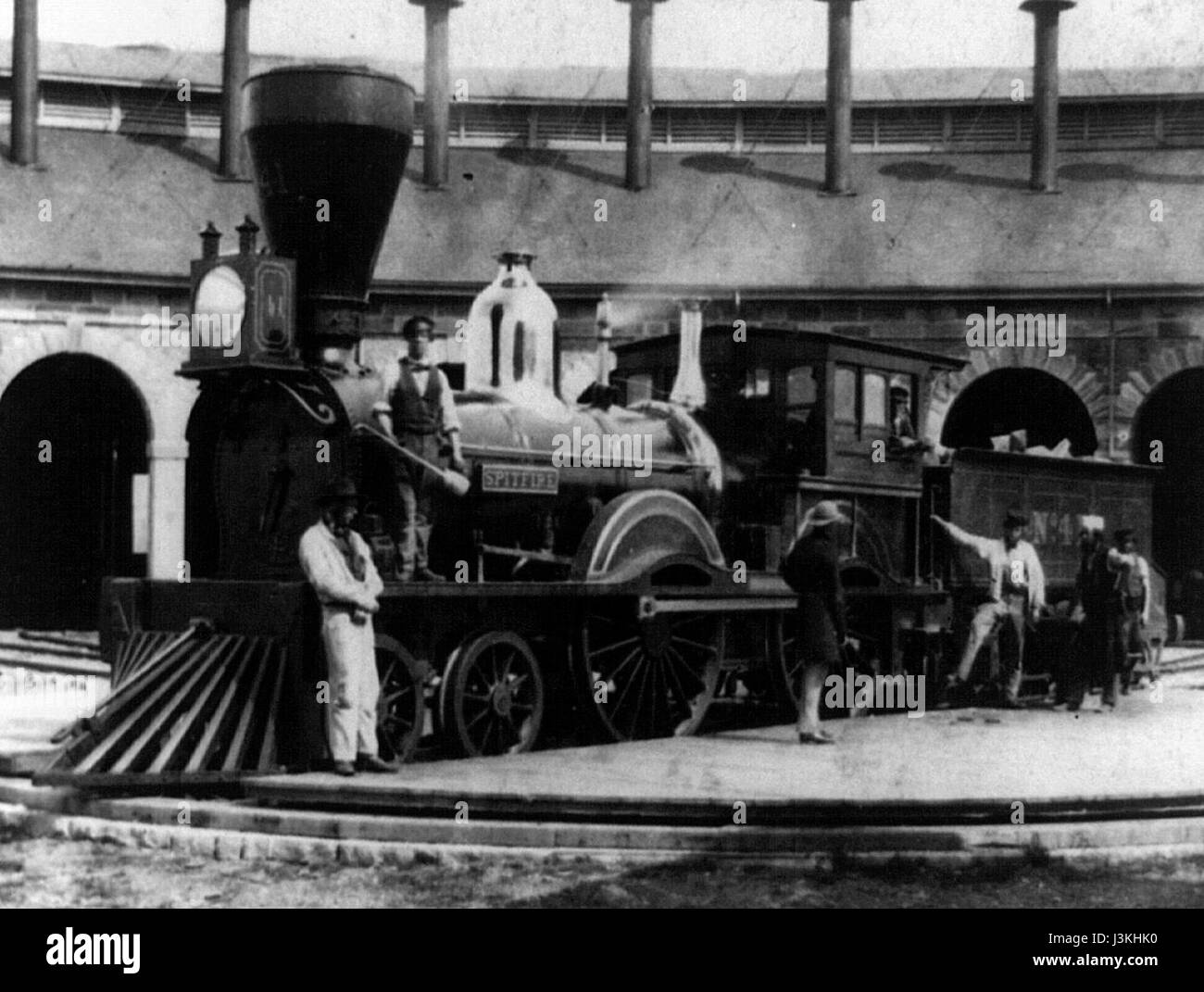 Le Great Western Railway of Canada exploitait une locomotive de type 4-4-0, un type important de moteur à vapeur utilisé pour le transport ferroviaire au Canada au cours du XIXe siècle. Cette locomotive était un élément clé de l'histoire ferroviaire du Canada. Banque D'Images