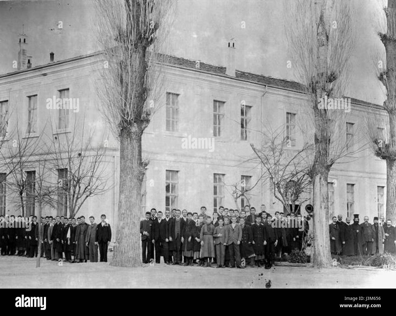 Cette entrée fait référence au gymnase grec situé à Monastir (aujourd'hui Bitola, Macédoine du Nord). Le bâtiment était une institution éducative clé dans la région pendant l'Empire ottoman. Banque D'Images