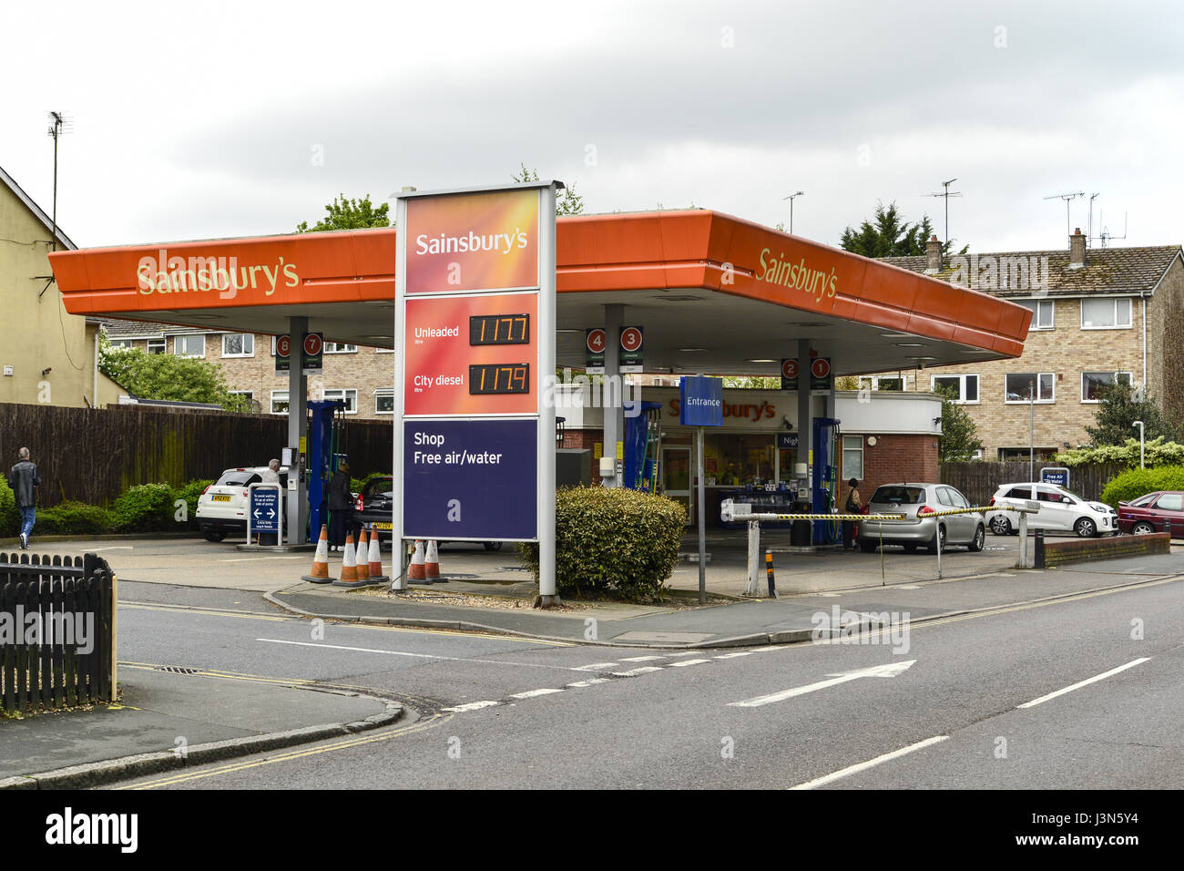 Station de remplissage Sainsbury's, Coggeshall Road, Braintree, Essex Banque D'Images