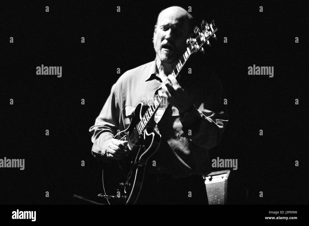 John Scofield (né à 26 décembre 1951, Dayton, Ohio, États-Unis, souvent appelé « Sco », est un guitariste américain de jazz-rock, photo Kazimierz Jurewicz Banque D'Images