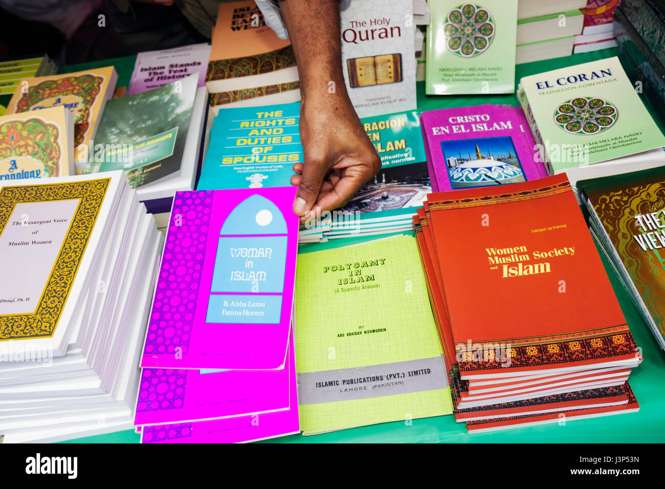 Publications islamiques Banque de photographies et d’images à haute