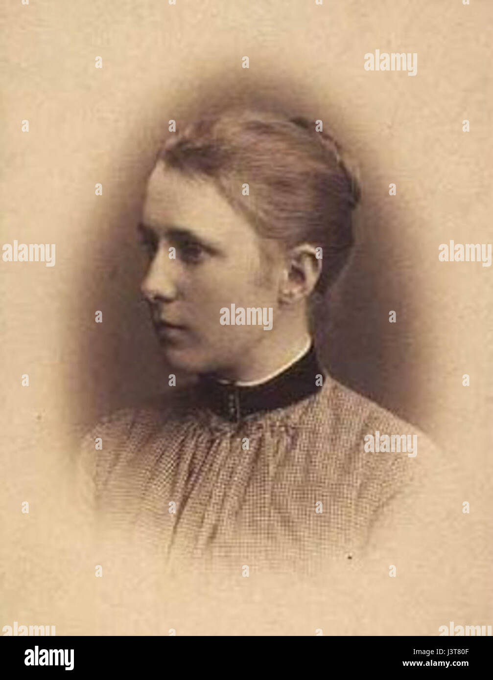 Le portrait de Juliane Hammer, réalisé par l’artiste Eckardt, capture une représentation détaillée et expressive du sujet. L'œuvre met l'accent sur la personnalité, la technique et le style, reflétant l'approche distinctive de artistâ€™en matière de portrait. Banque D'Images