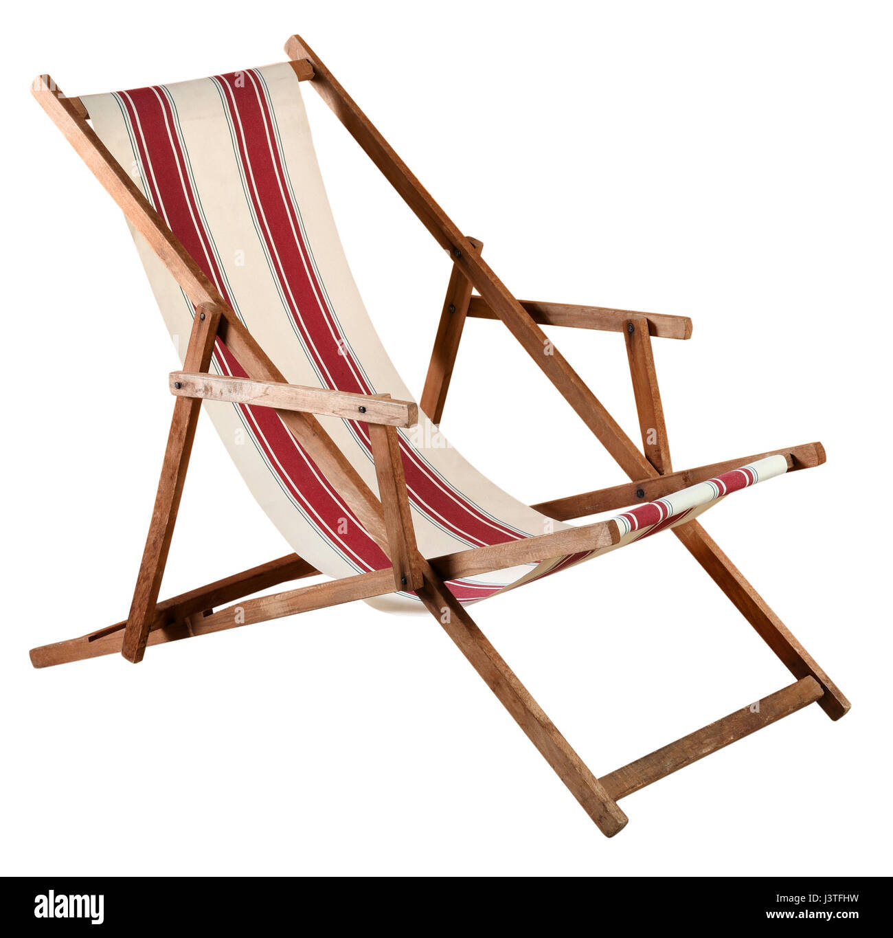 Chaise longue en bois pliante chaise de plage ou rouge et blanc à rayures  siège toile isolated on white Photo Stock - Alamy