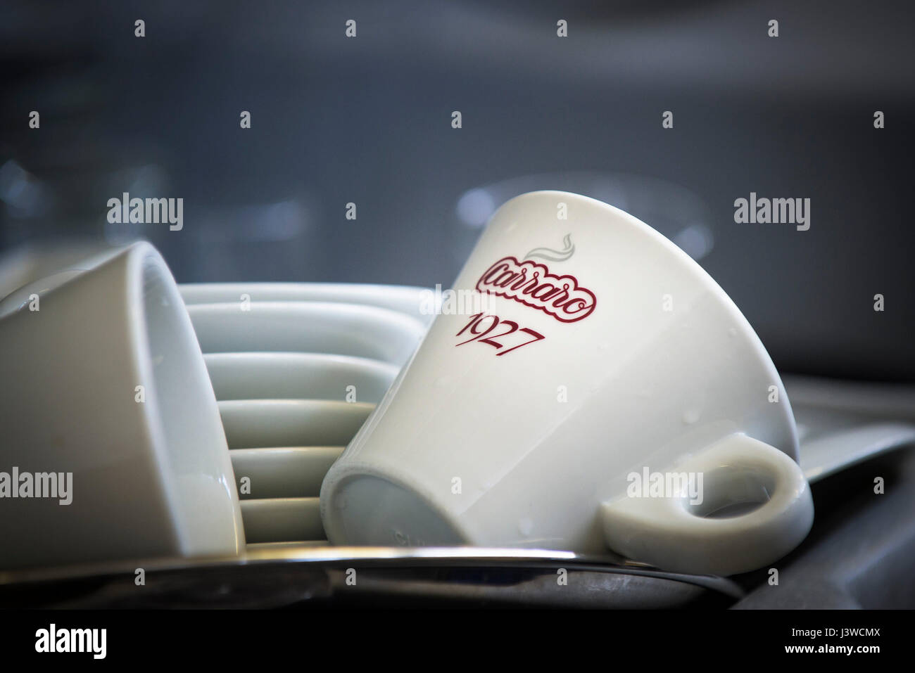 Logo de la vaisselle la tasse de café restaurant Café de marque Carraro 1927 Banque D'Images