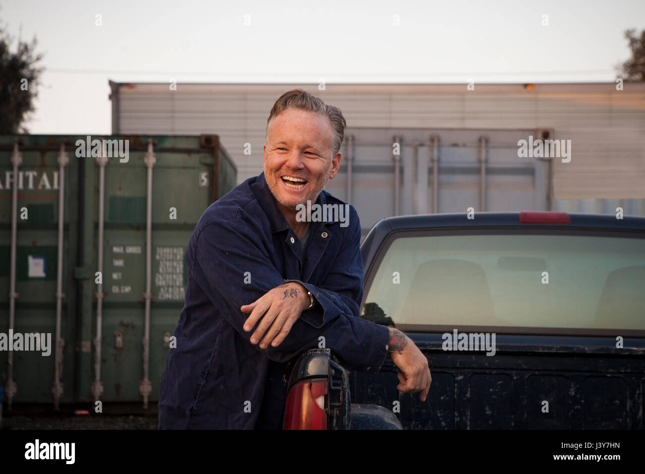 Camion Man smiling Banque D'Images
