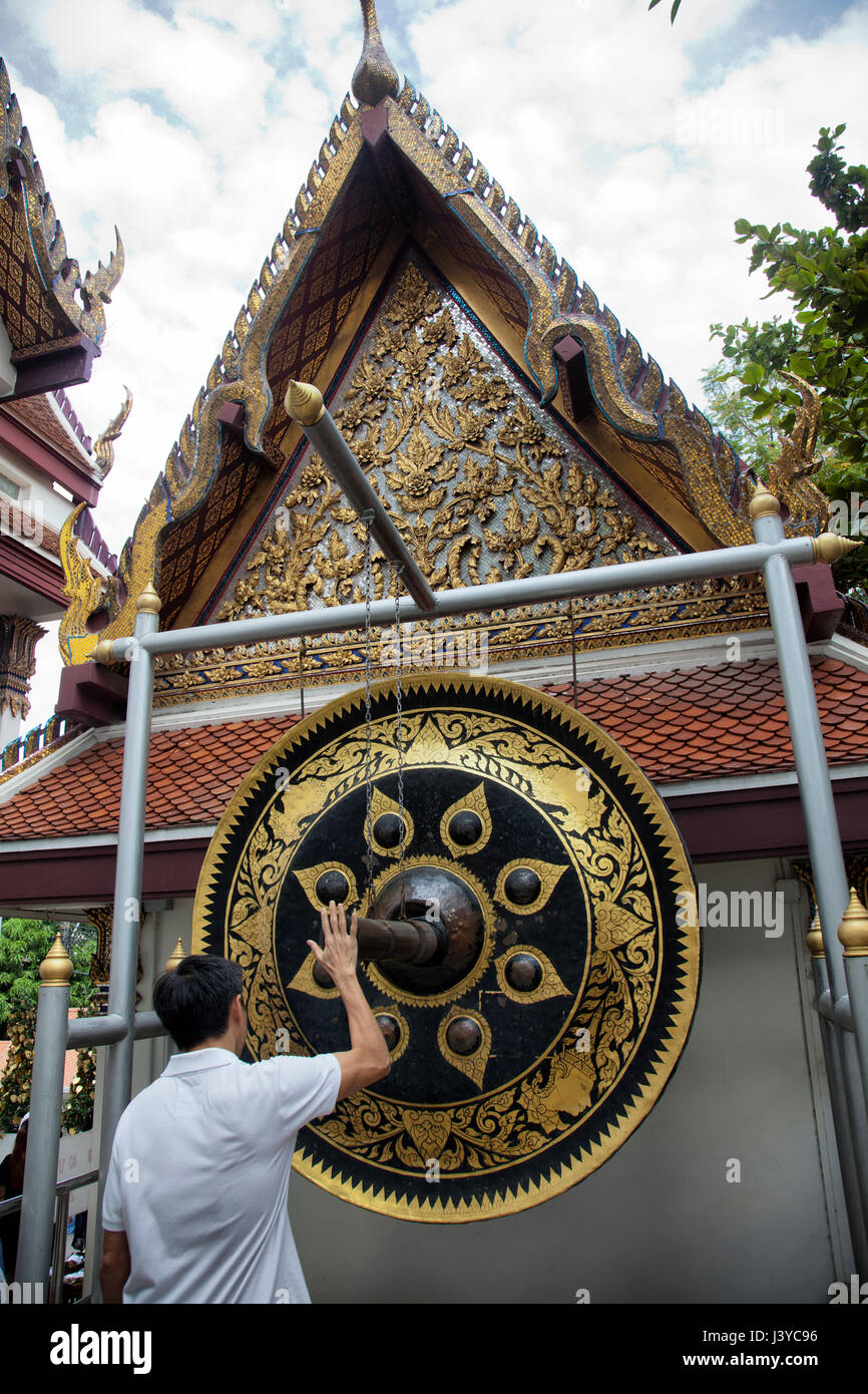 Gong à Mont d'Or, temple Wat Saket à Bangkok en Thaïlande Banque D'Images