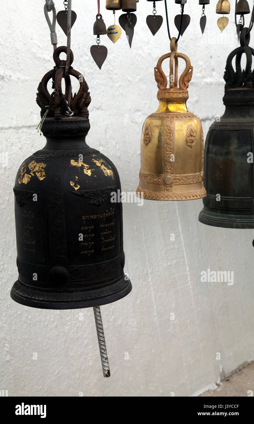 Cloches de Mont d'Or, temple Wat Saket à Bangkok en Thaïlande Banque D'Images