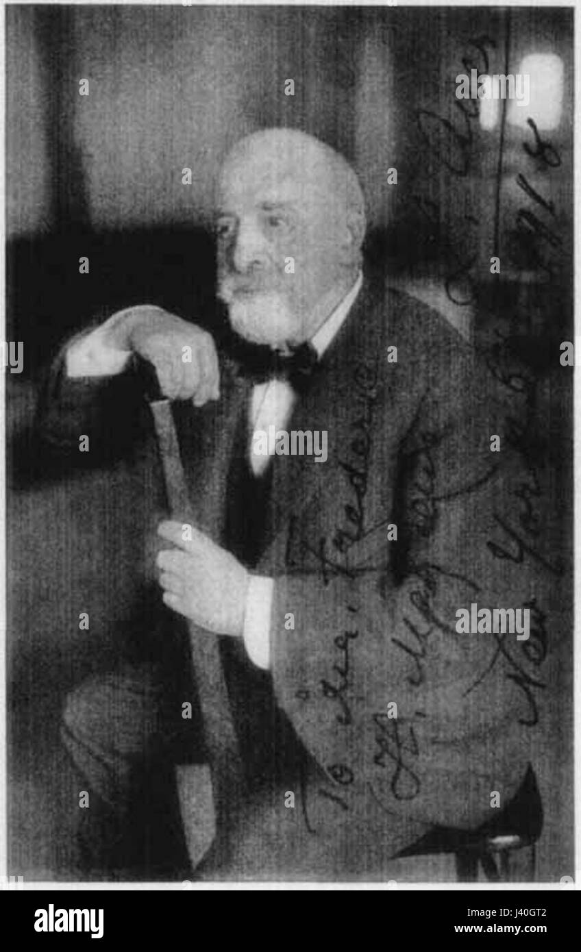 Leopold Auer était un violoniste renommé et un professeur connu pour ses contributions à la technique du violon et pour avoir encadré de nombreux violonistes éminents. Ses œuvres sont accessibles via le projet Gutenberg. Banque D'Images