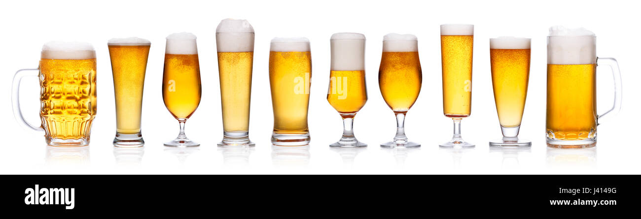 Ensemble de verres à vin blanc isolé sur fond blanc Banque D'Images
