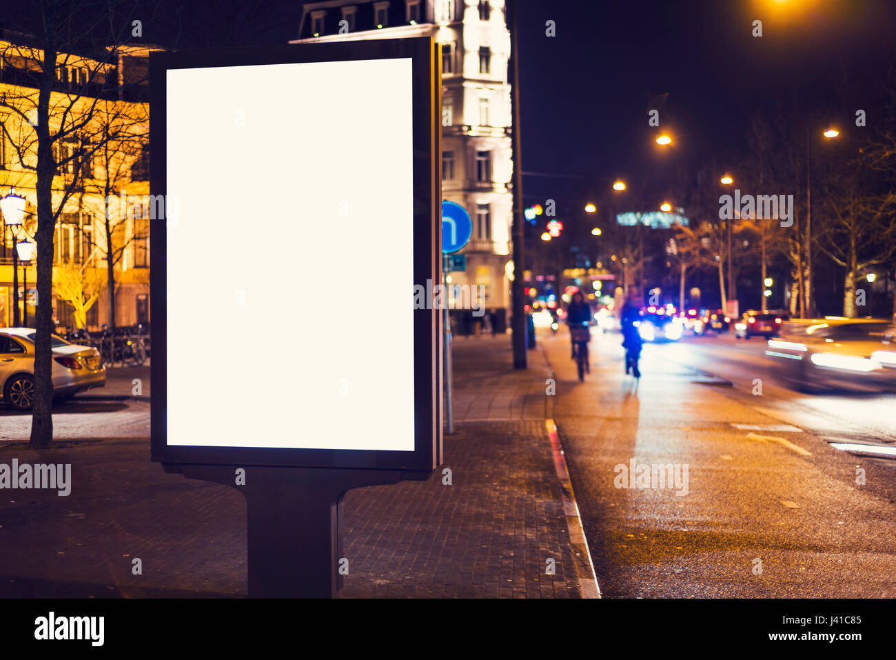 Publicité de plein air ou de panneau kiosk Banque D'Images