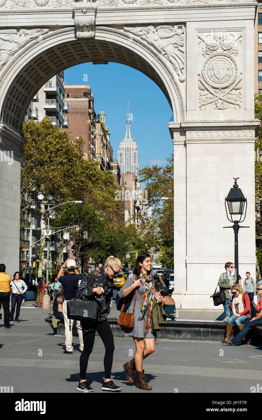 Washington Square Arch à Washington Square Park, à Manhattan, New York, USA Banque D'Images