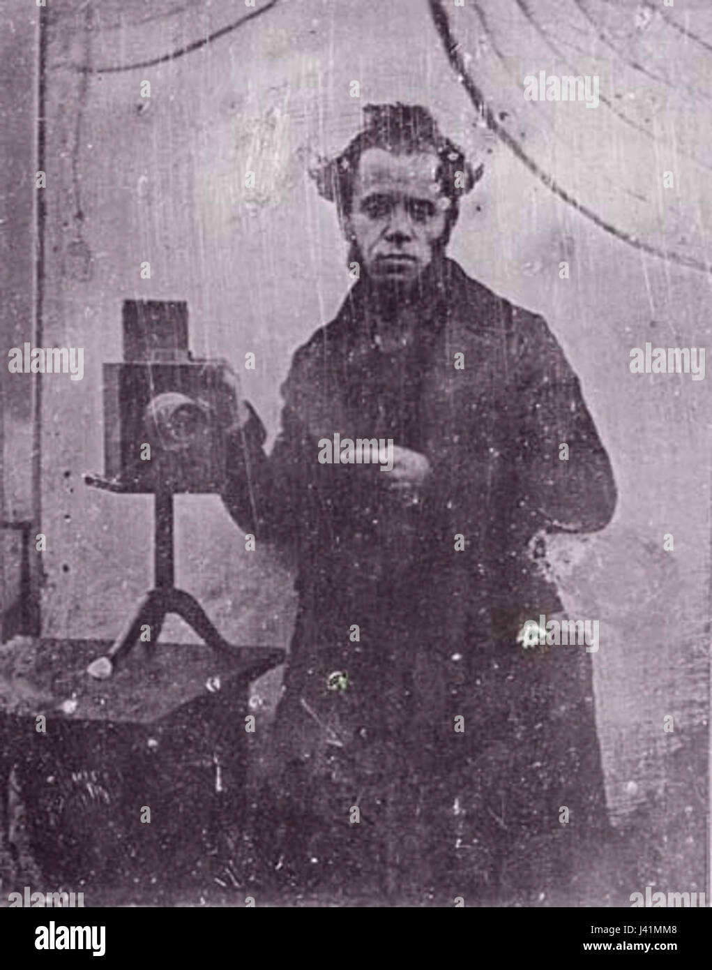 M. V. Lobethal, photographe de 1839, a capturé des moments importants de l'histoire à travers la photographie. Son travail est reconnu pour sa contribution précoce à l'art photographique et à la documentation. Banque D'Images