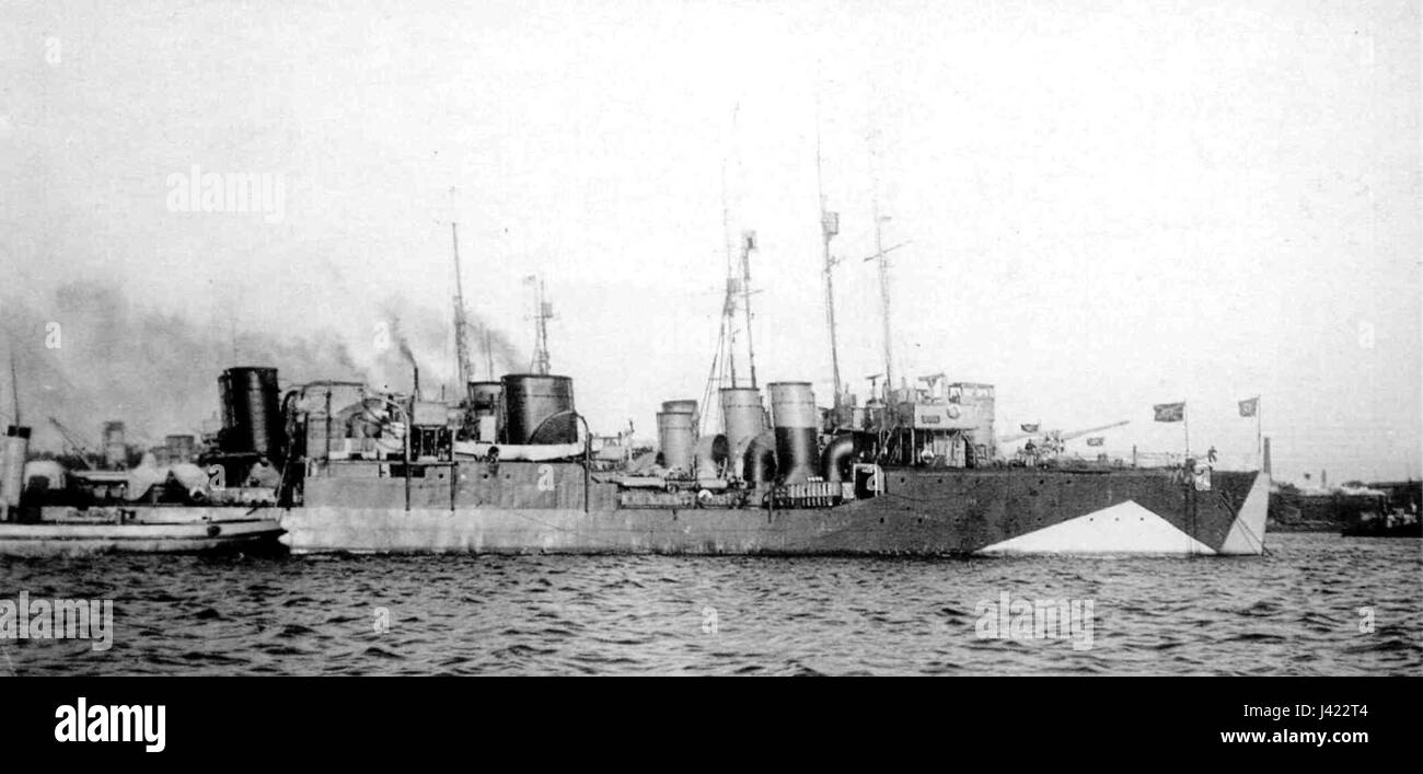 Cette image capture un moment historique important de l'histoire russe, en se concentrant sur les événements entourant Lénine en 1922 et la rébellion de Cronstadt, un événement clé dans la guerre civile russe et la consolidation bolchevique du pouvoir. Banque D'Images