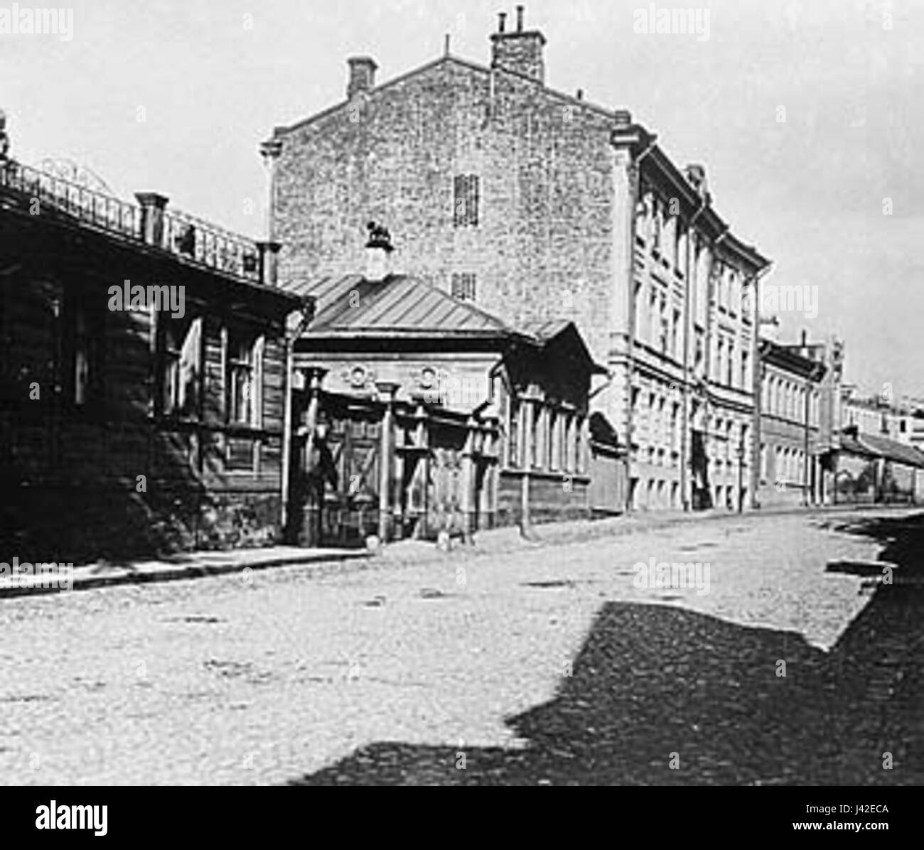 Mansurovski Lane Voir de Ostozhenka Street. Le 2 ème bâtiment à gauche est la maison de l'architecte Kuznetsov A.V. Photo de Gotie Dyufaye 1912 1913 E.V. Banque D'Images