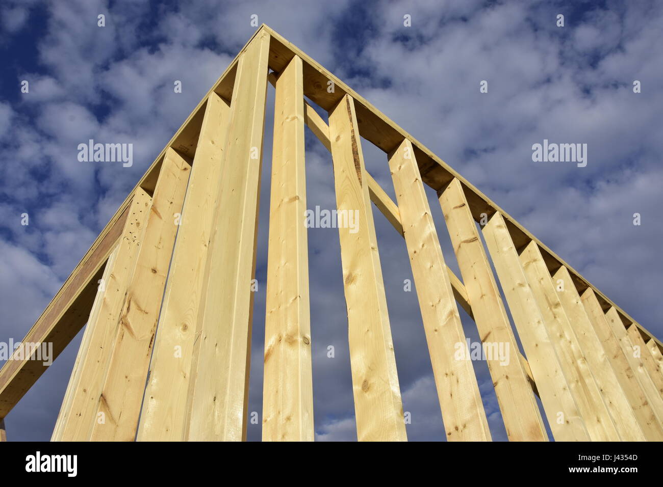 Nouveau châssis en bois home en construction. Banque D'Images