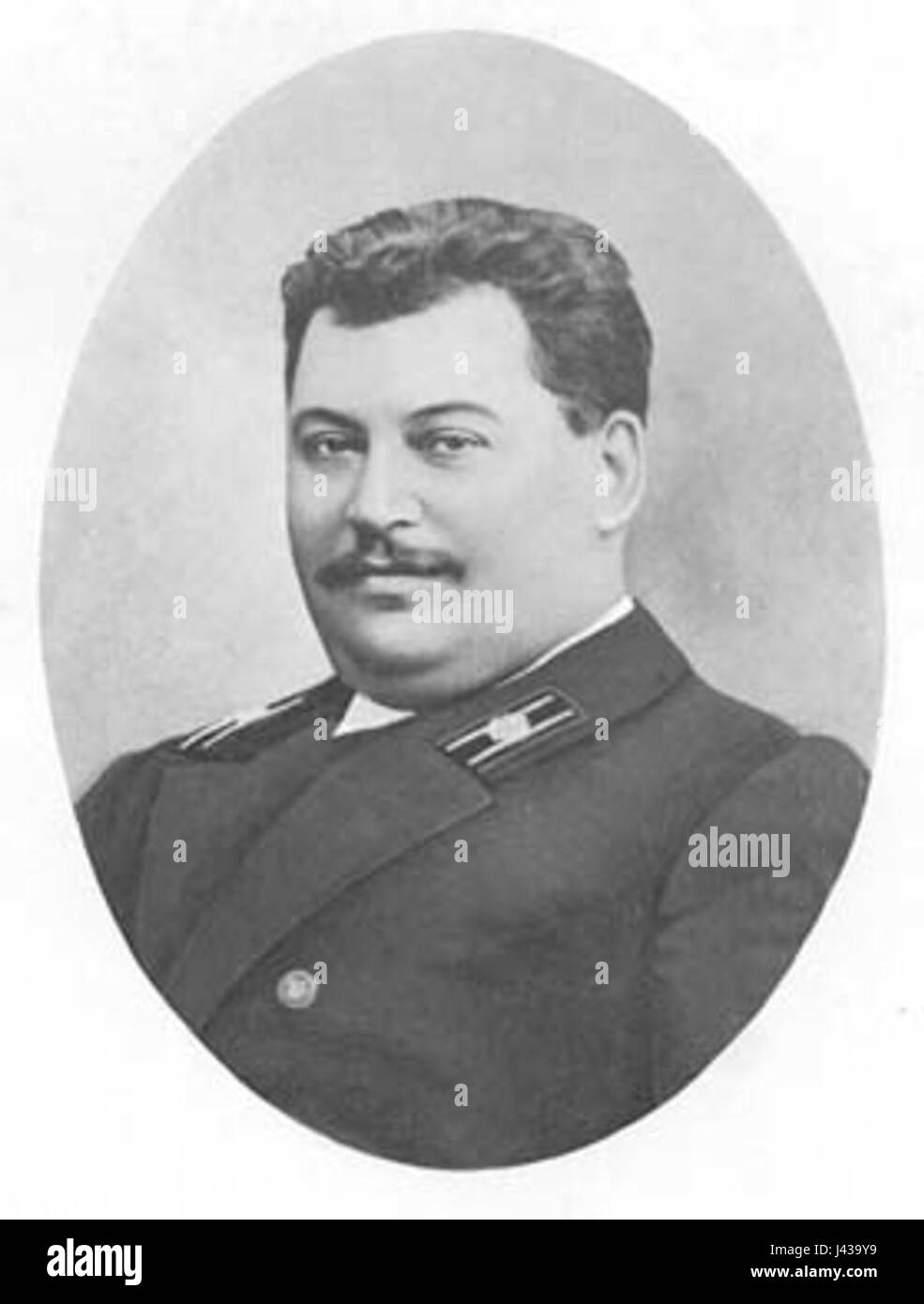 Loujenovskii GN est une figure historique, probablement impliquée dans une discipline scientifique ou intellectuelle au XIXe siècle ou au début du XXe siècle. Le nom suggère des origines d'Europe de l'est, bien que les détails restent flous. Banque D'Images